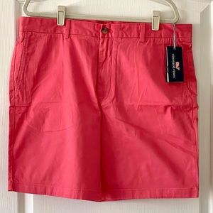Vineyard Vines Size 38 Mens 9” Breaker Short NWT. Color is lobster reef.